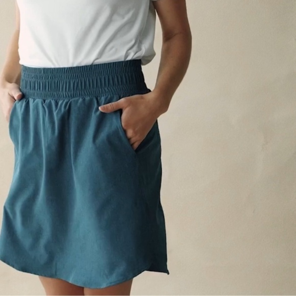NWT ALBION Club Skirt in Dark Chambray with elastic waist